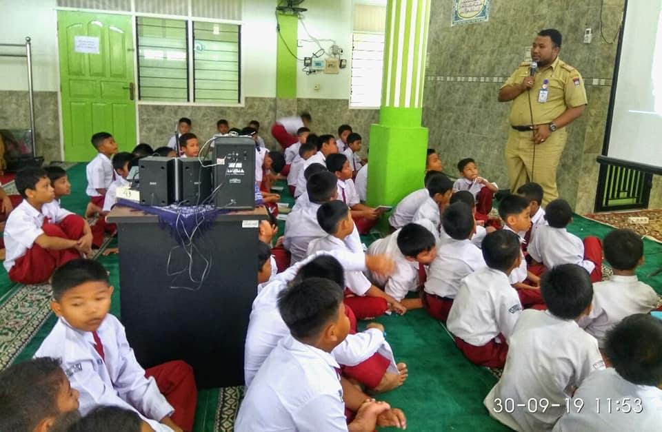 Camat Fuji Astomi Apresiasi Nobar Film G 30 S PKI