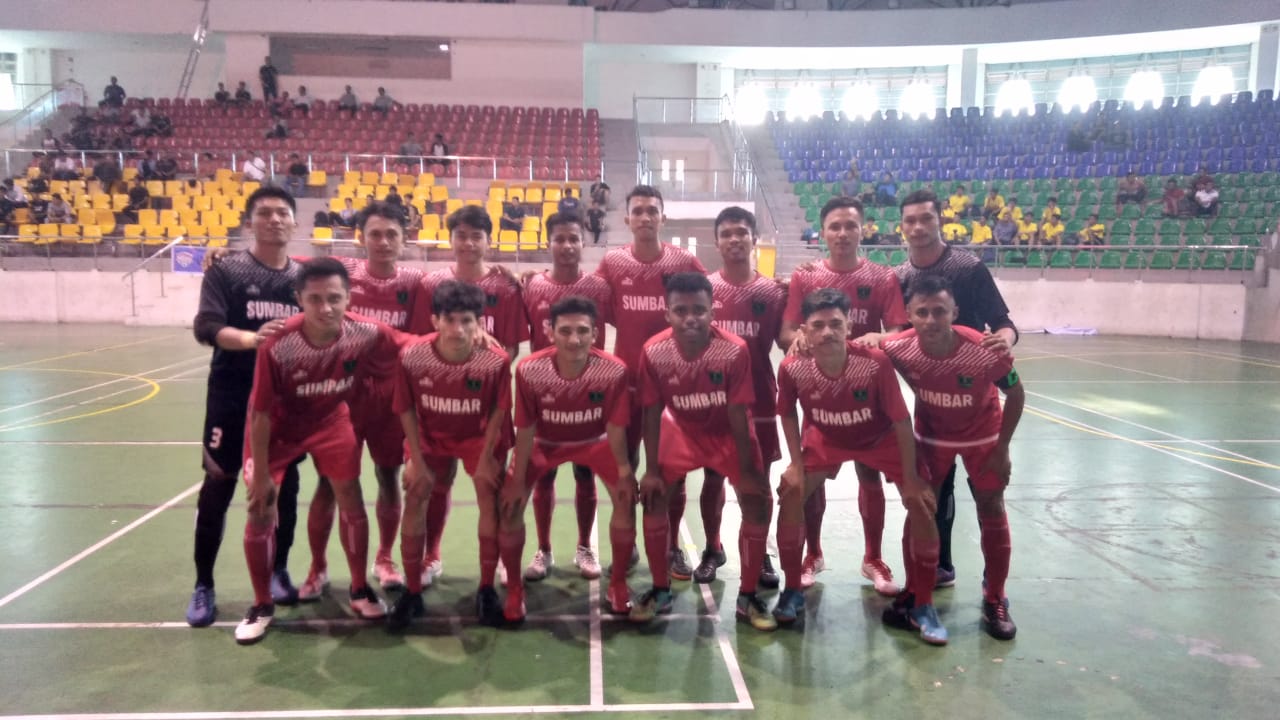 Tim Futsal Sumbar Menang Telak Lawan Tim Sumut