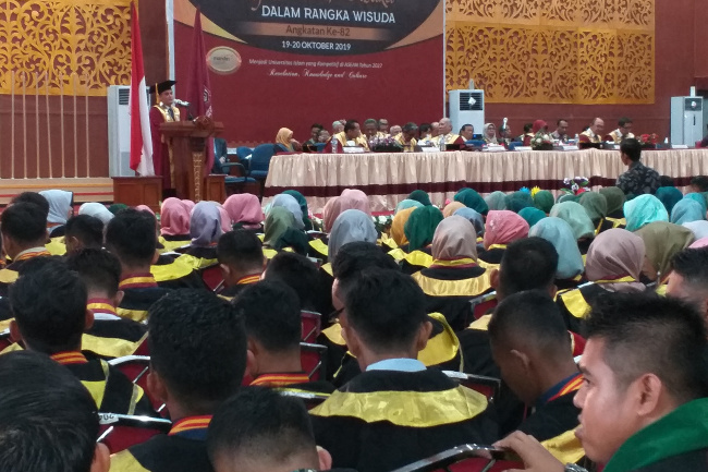 Bupati Tanah Datar Sampaikan Orasi Ilmiah Dihadapan Wisudawan, Rektor UIN IB Padang Mengapresiasi