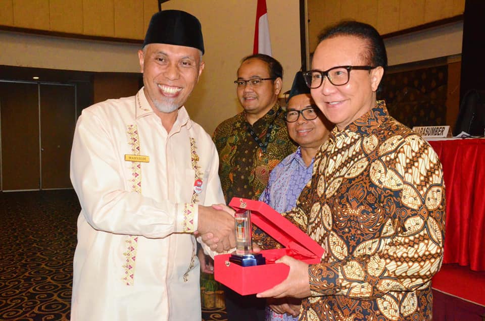 Seminar Nasional, Kaji Pengembangan Potensi Industri Kelautan dan Perikanan di Padang