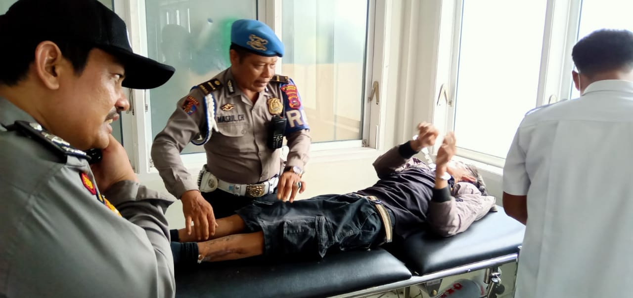 Nekat Ancam Pemilik Toko Emas dengan Pisau, Seorang Pria Babak Belur Dihajar Massa