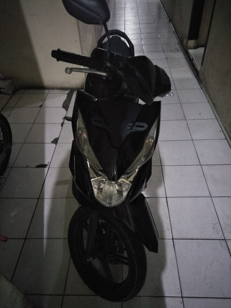 Pelaku dan Penadah Motor Curian Dibekuk Reskrim Polresta Padang