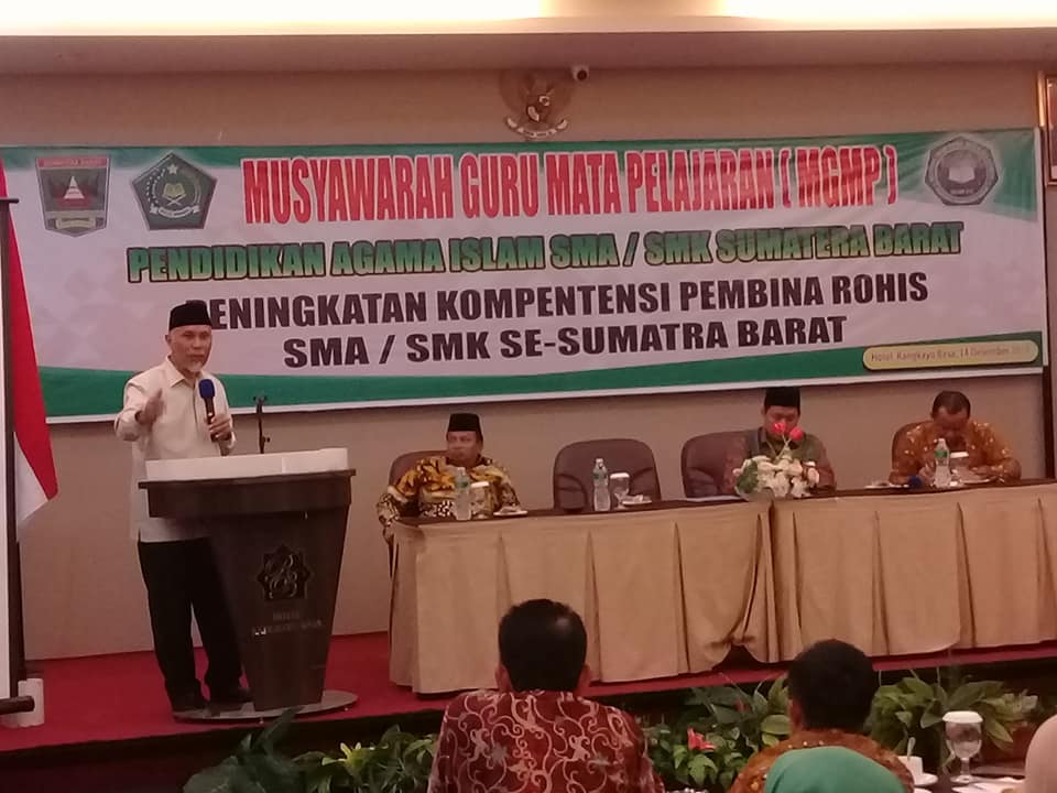 Mahyeldi Sambut Baik Seminar Peningkatan Kompetensi Pembina Rohis SMA/SMK se-Sumbar