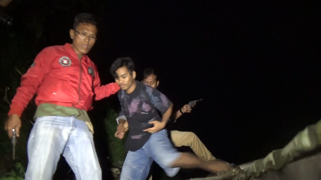 Mencuri dari Truk Yang Sedang Parkir, Satu Remaja Diringkus, Tiga Rekannya Dalam Pengejaran