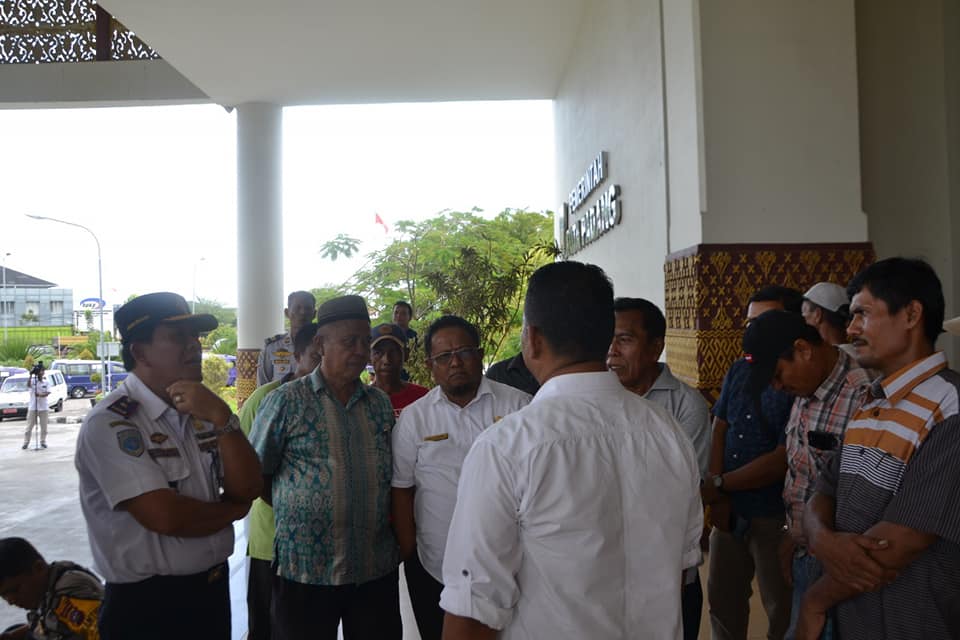 Pemko Padang Sikapi Secara Baik Unjuk Rasa Pengusaha Angkot Aie Pacah