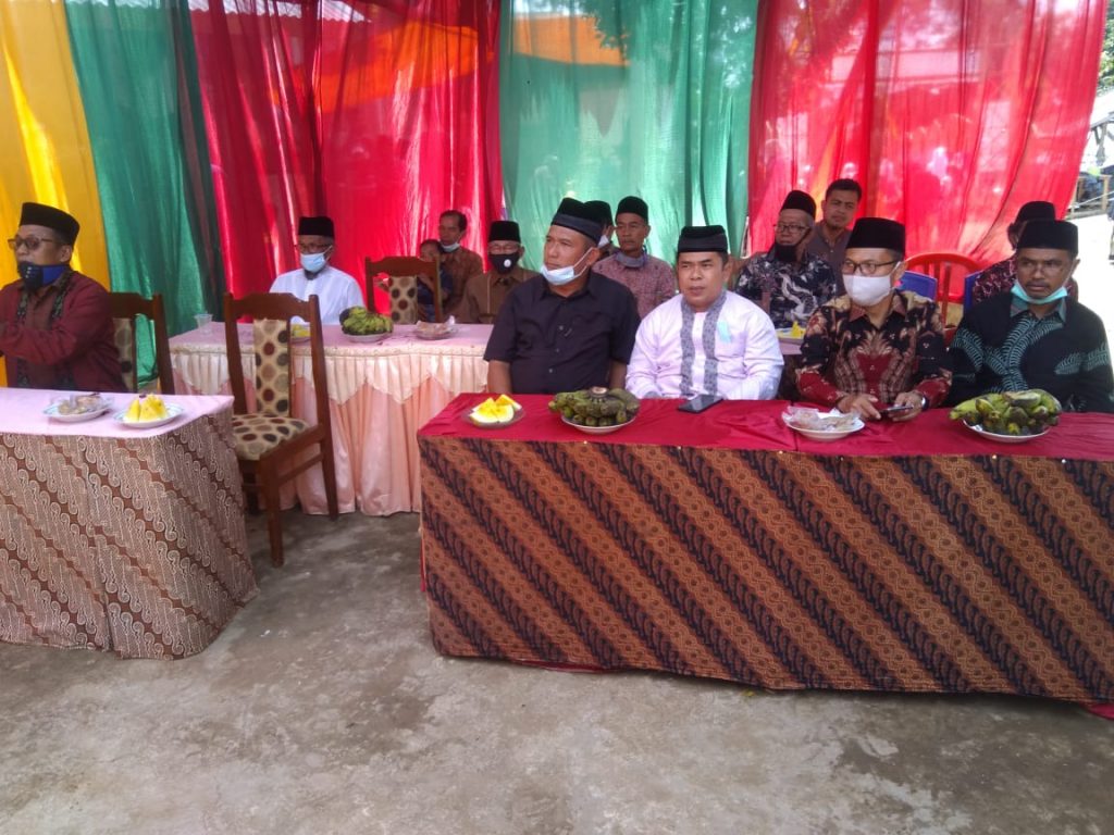 Ulama muda Sumbar Mulyadi Muslim menghadiri khatam Quran di Jorong Kociak, Nagari Situjuah Gadang, Kecamatan Situjuah Limo Nagari.