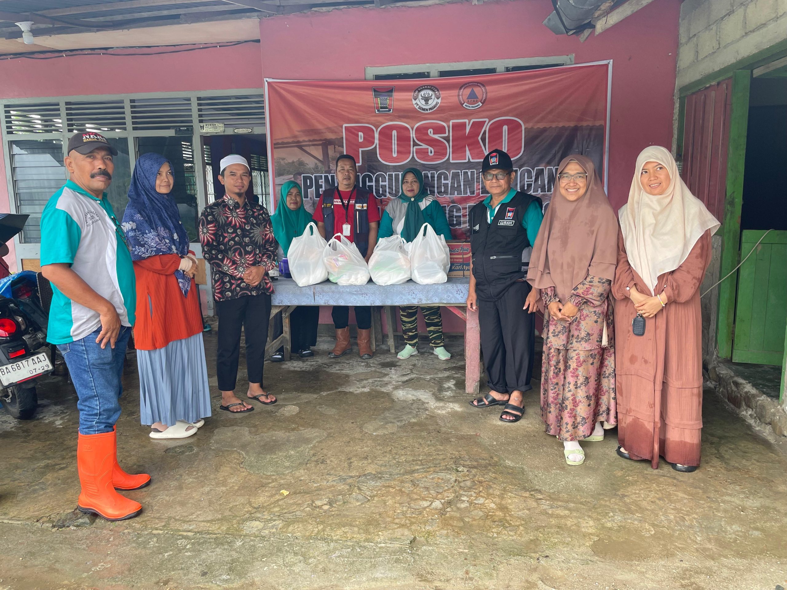 PKS Lubuk Kilangan Salurkan Bantuan untuk Warga Terdampak Angin Puting Beliung