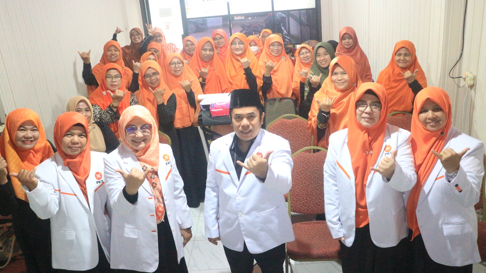 PKS Padang Gelar Upgrading BIPEKA, Ustadz Mulyadi: Peran Perempuan Bukan Pelengkap, Tapi Utama
