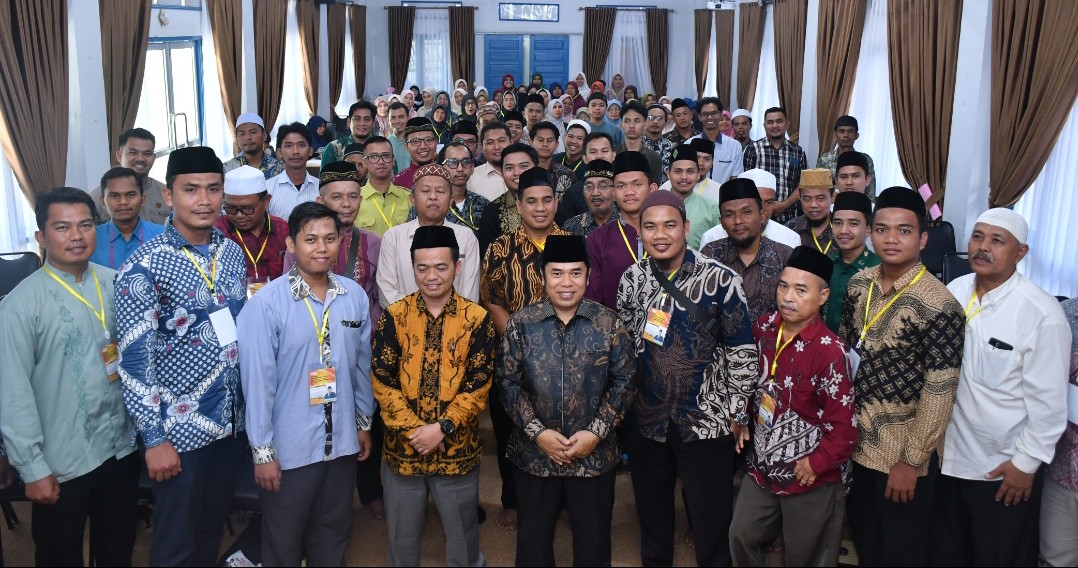 Pokir Ustaz Mulyadi Muslim Tingkatkan Kompetensi 100 Guru TPQ di Koto Tangah Padang